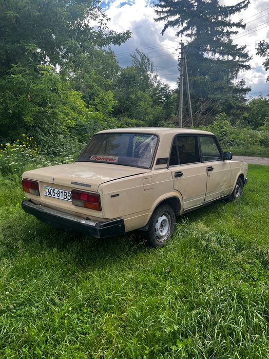 Продам ваз 2107
