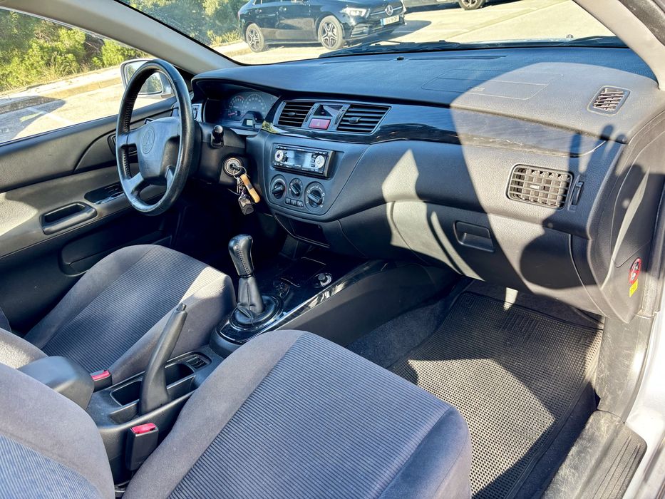 Mitsubishi Lancer 1.3 Comfort