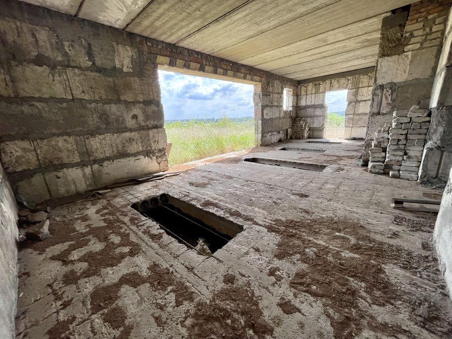 Продаж будинку. Кресівський 2 за 5 Зарічним