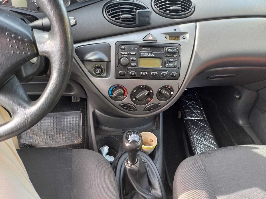 Ford Focus 1.4 Finesse Usado