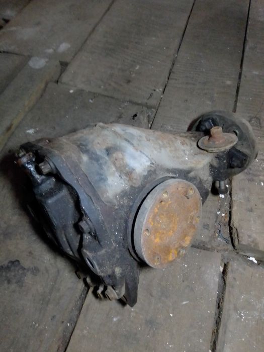 Мерседес w210. Редуктор моста, полуоси, кардан.