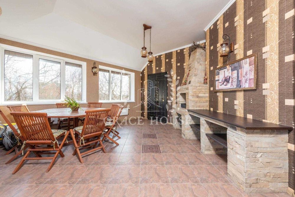 Продаж будинку з басейном та підвалом Гатне Гатное 16 соток 6 кім. газ