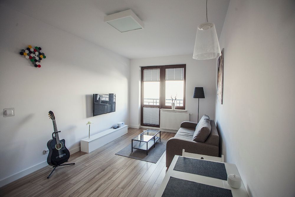 Apartament w ścisłym centrum na doby. Miejsce parkingowe w cenie.