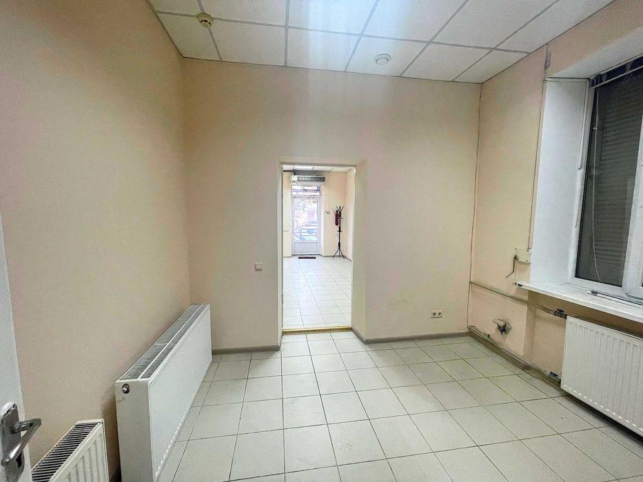 Продам офіс 54м2, нежітловий фонд, окремий вхід