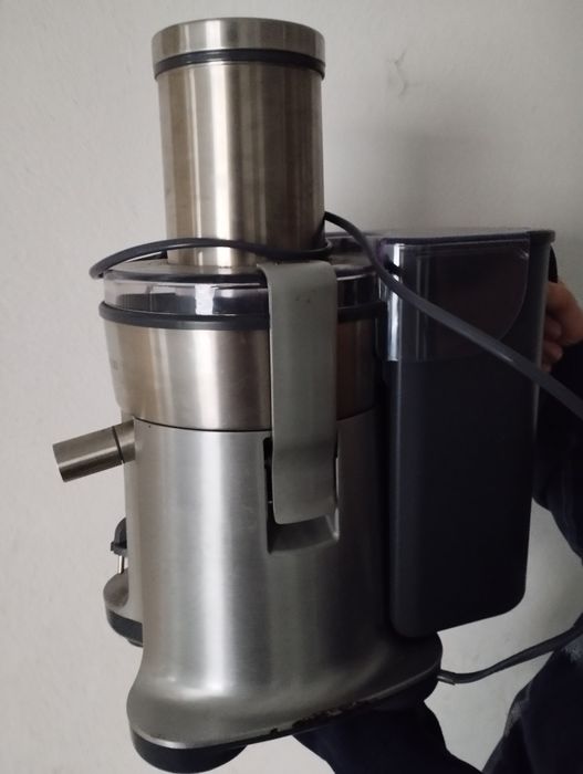 Máquina de fazer sumos/batidos