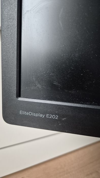 Monitor HP E202- Polecam
