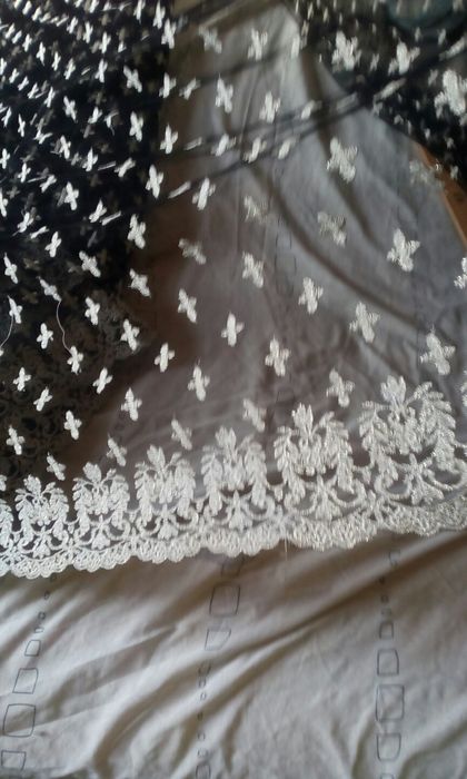 Кружево сетка с шитьём