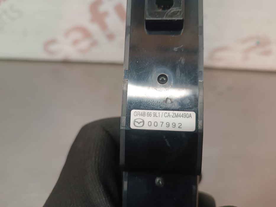 Comando / Botão / Interruptor Multifunções MAZDA 6 Hatchback - GR4B669L1