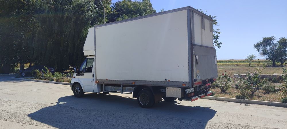 Продам ford transit 2.4 дизель