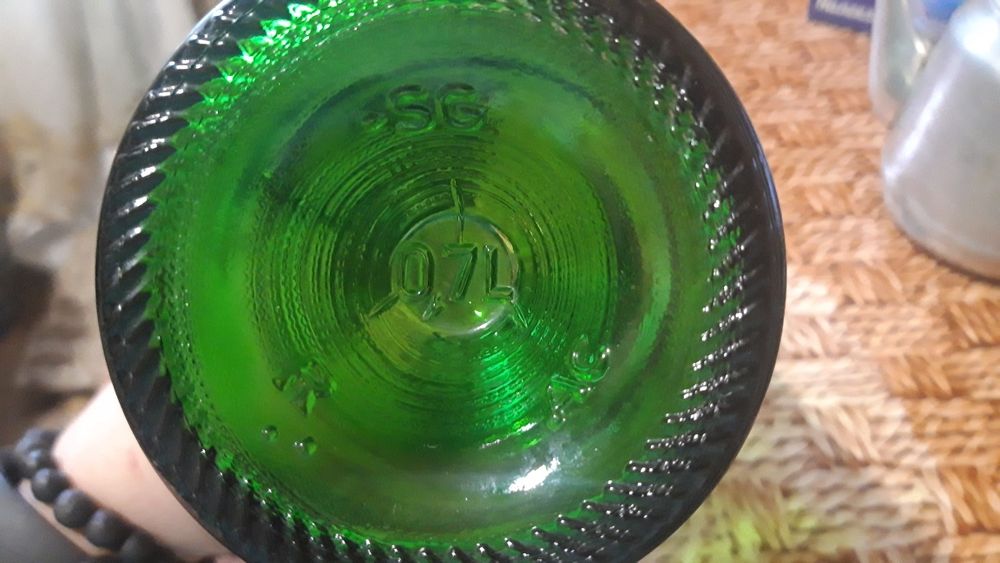 Бутылка из-под Martell Франция