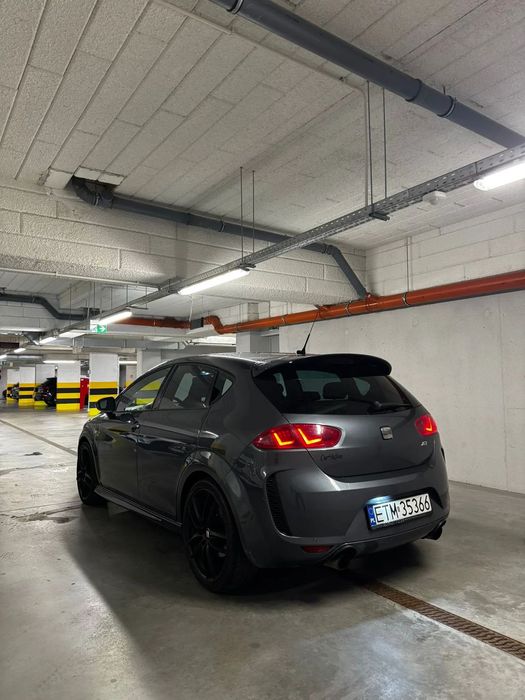 Seat Leon Seat Leon Cupra R 2.0 TFSI 265 KM MS Design