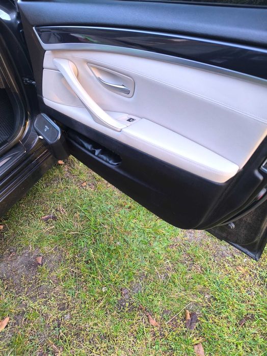 Продаж автомобіля BMW F10