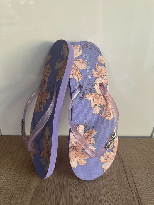 Nowe klapki DeeZee japonki 41