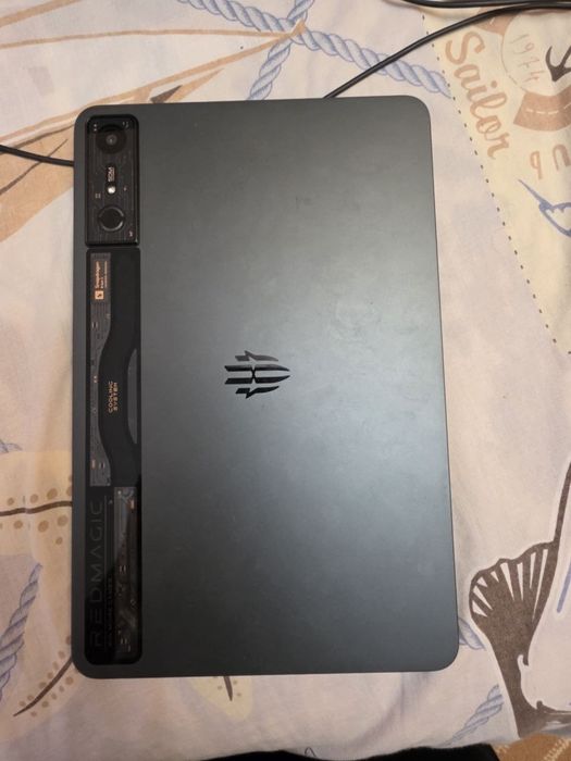 планшет REDMAGIC Nova Gaming Tablet