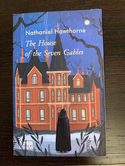 The house of the seven gables/Будинок із сімома фронтонами