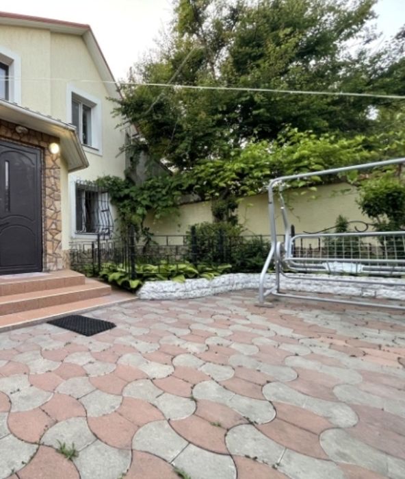 Сдам дом Толбухина/Мега дом 4 к  ,генератор,зарядка для электро авто!