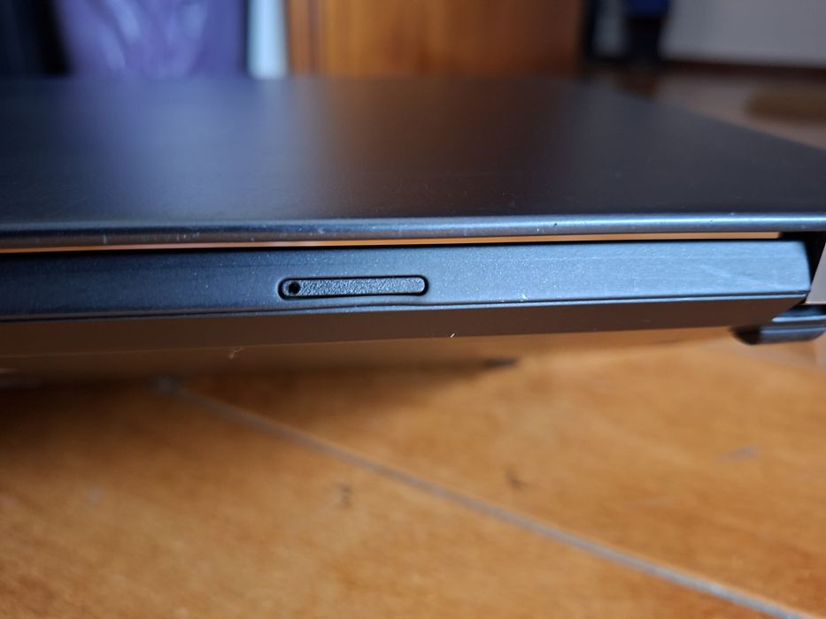 Portátil Lenovo thinkpad x390 intel i5