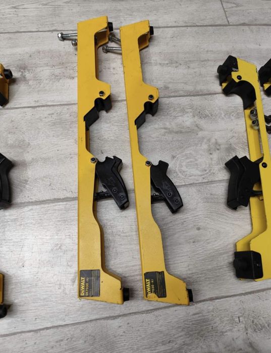 DeWal DE 7030 салазки для торцювальної пили Деволт