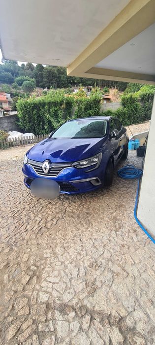 Renault Megane Azul