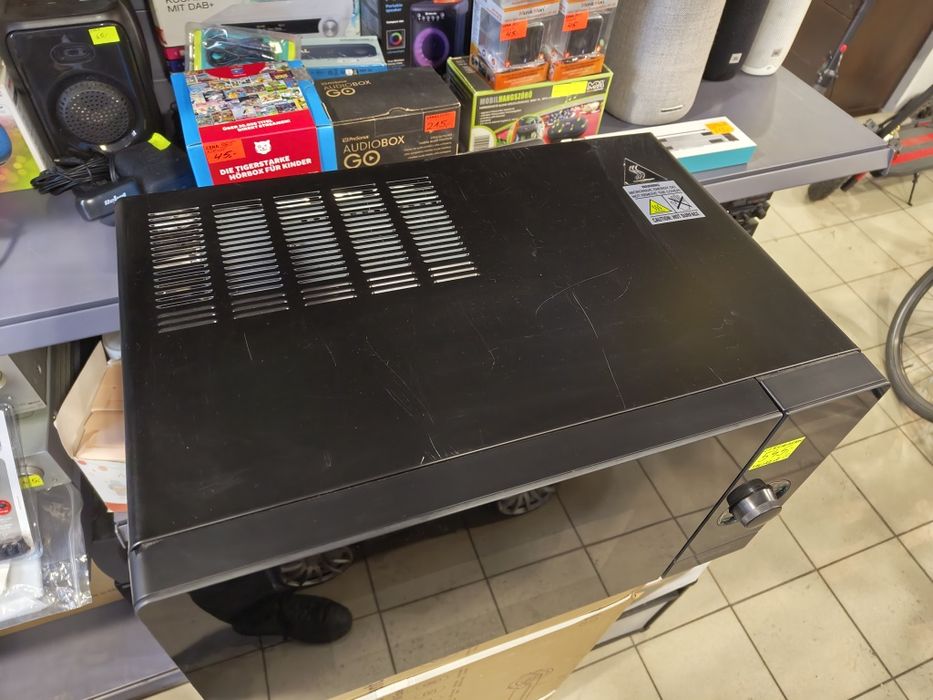 Kuchenka mikrofalowa wolnostojąca Gorenje MO235SYB