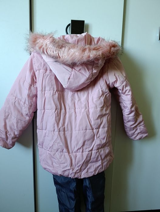 Зимова куртка з штанами для дівчинки