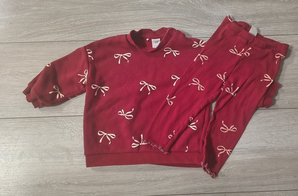 Komplet hm 80  stan bardzo dobry