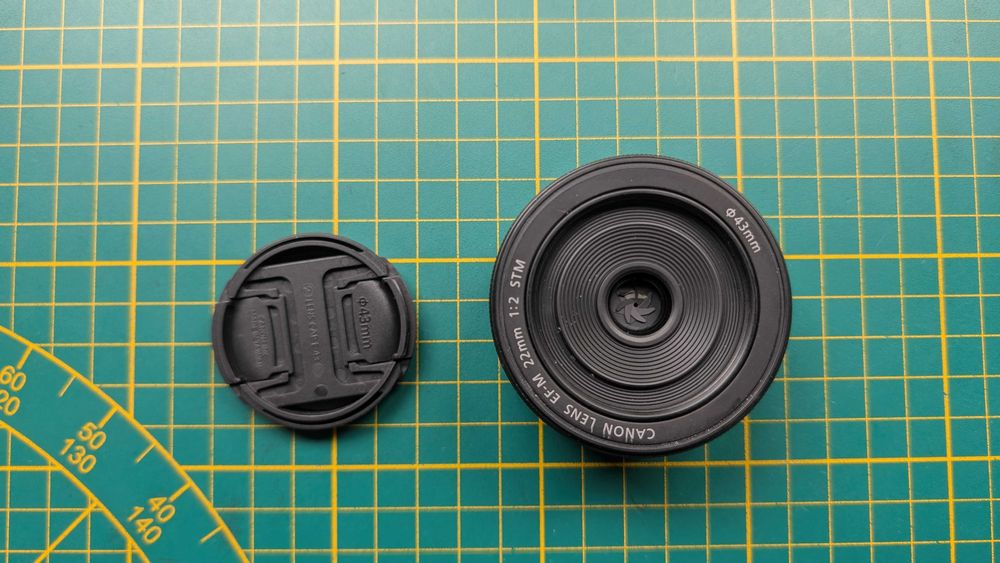 Canon EF-M 22mm f/2 STM