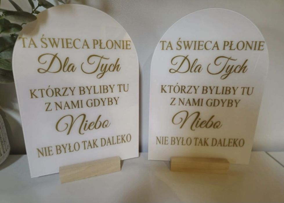 Zestaw dekoracji weselnych tabliczki świeca płonie