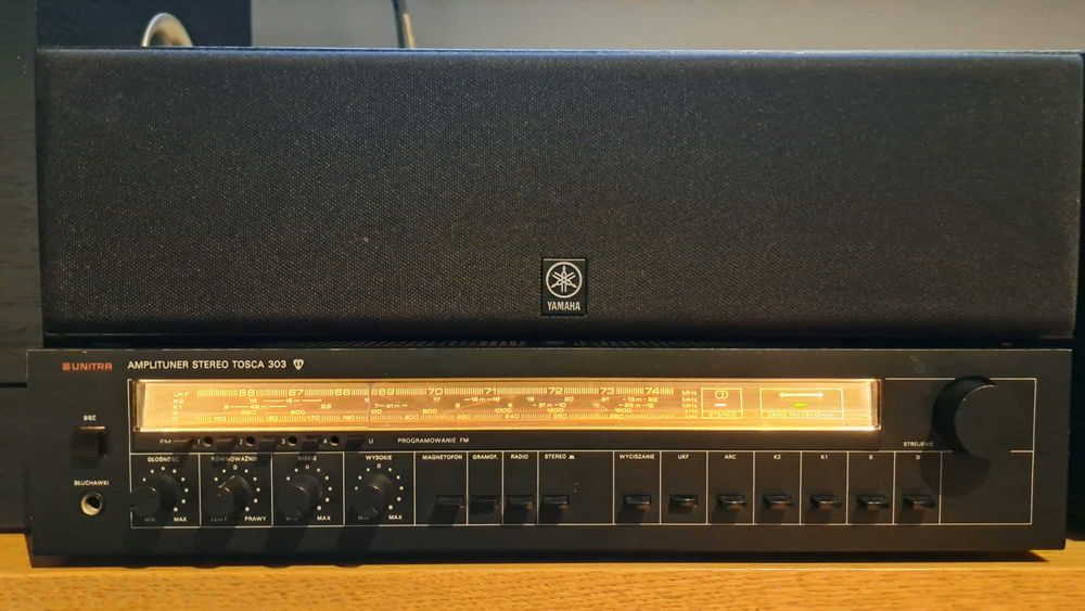 Amplituner Unitra Tosca 303 przestrojony na pasmo UKF/FM 88-108 MHz
