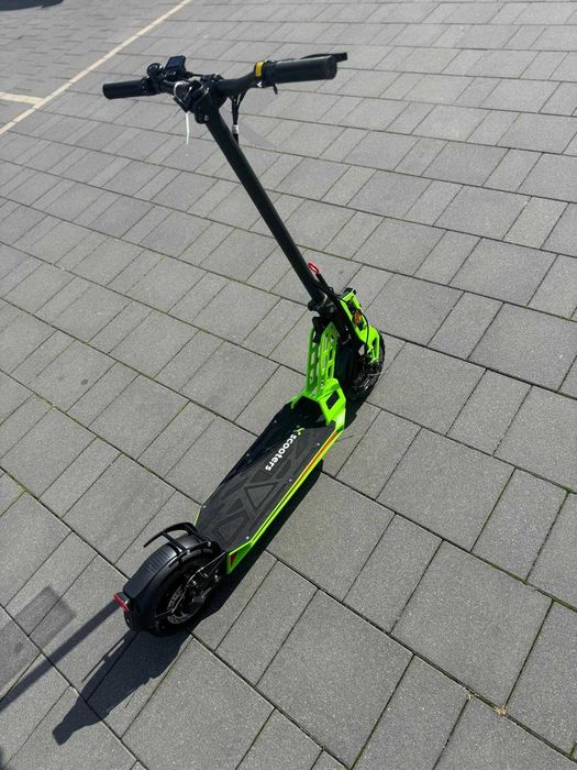 Hulajnoga elektryczna X-Scooters XS04 Green Raty 0%