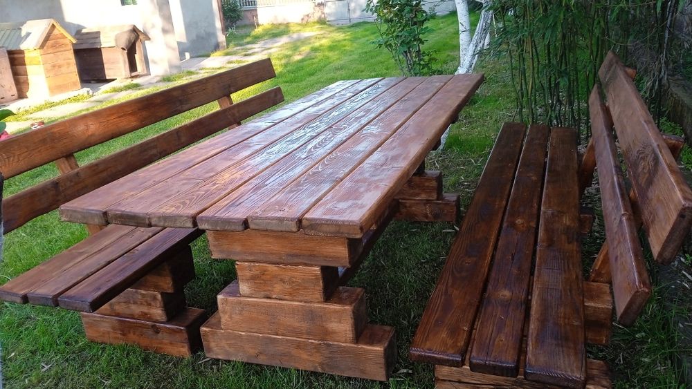 Садова мебель стіл,лавки.