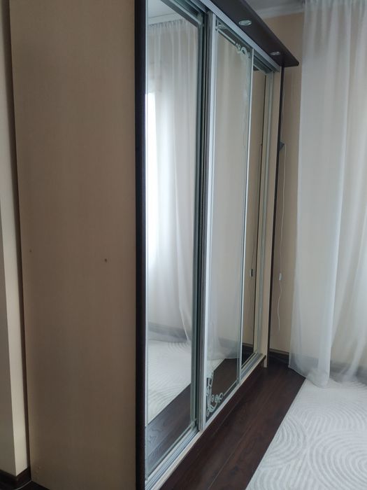 Шафа  купе з дзеркалами