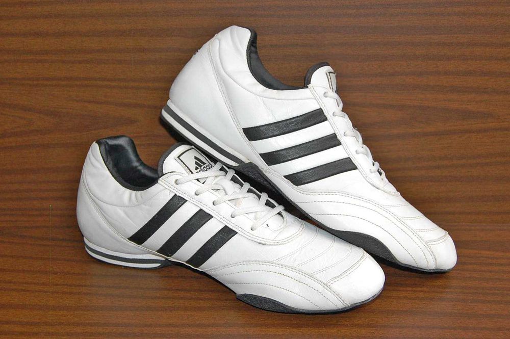 Кроссовки ADIDAS р.43-44 original