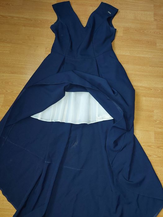 Sukienka wieczorowa balowa