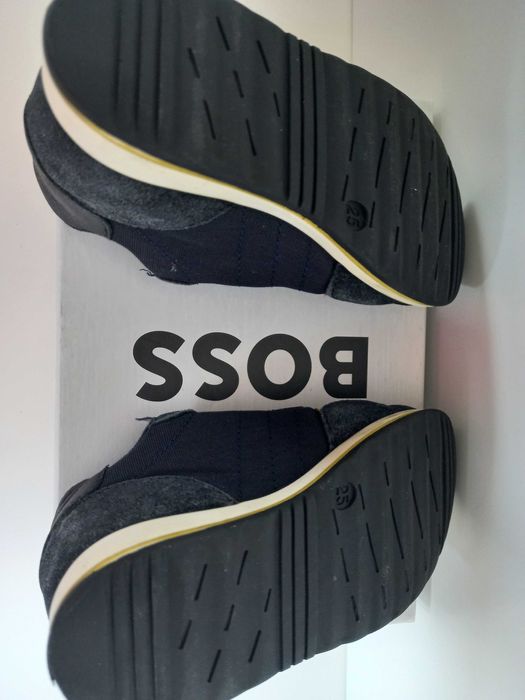 Sapatilhas menino 25