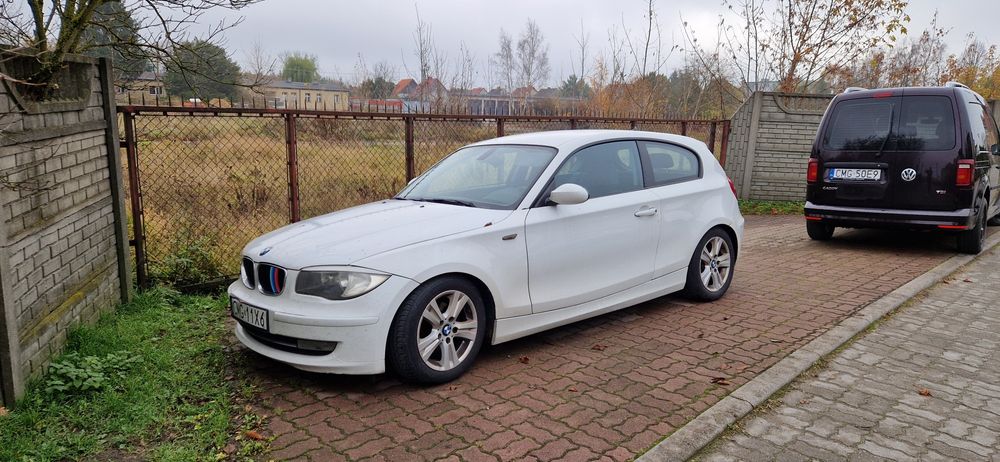 Sprzedam lub zamienię na zabytkowy motocykl.