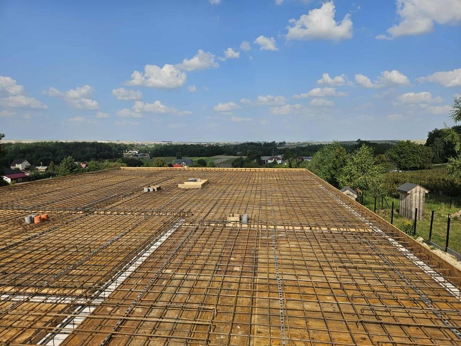 Budowa domów, dobudowy, stany zero, kondygnacje, stropy, żelbety i