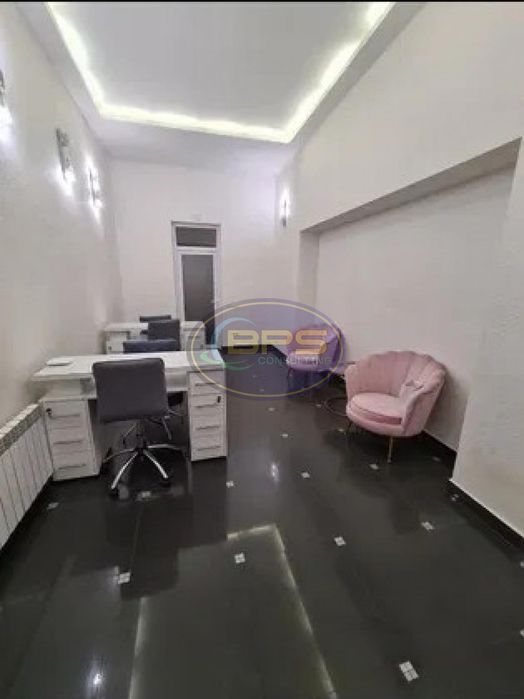 Офіс з орендарями — Центр, вул. Тираспольська продам