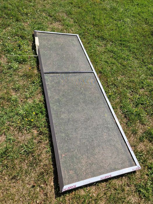 Siatka w okno na owady