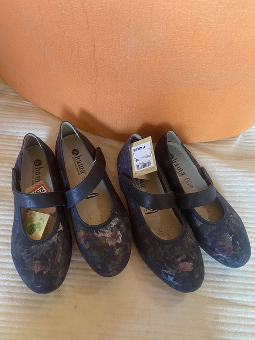 Балетки 37, 39 розмір Bama