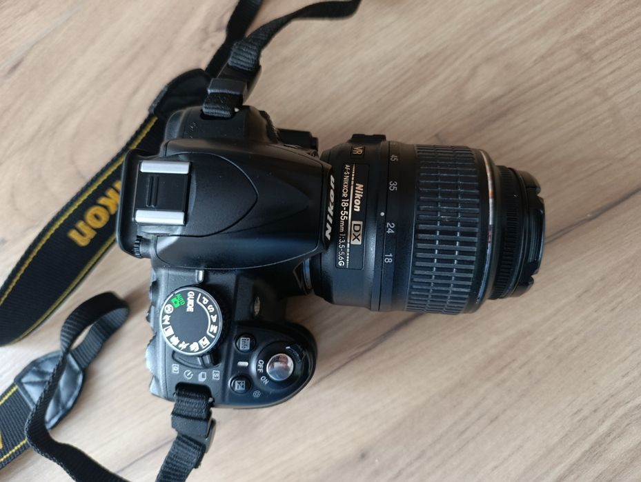 Aparat NIKON D3100