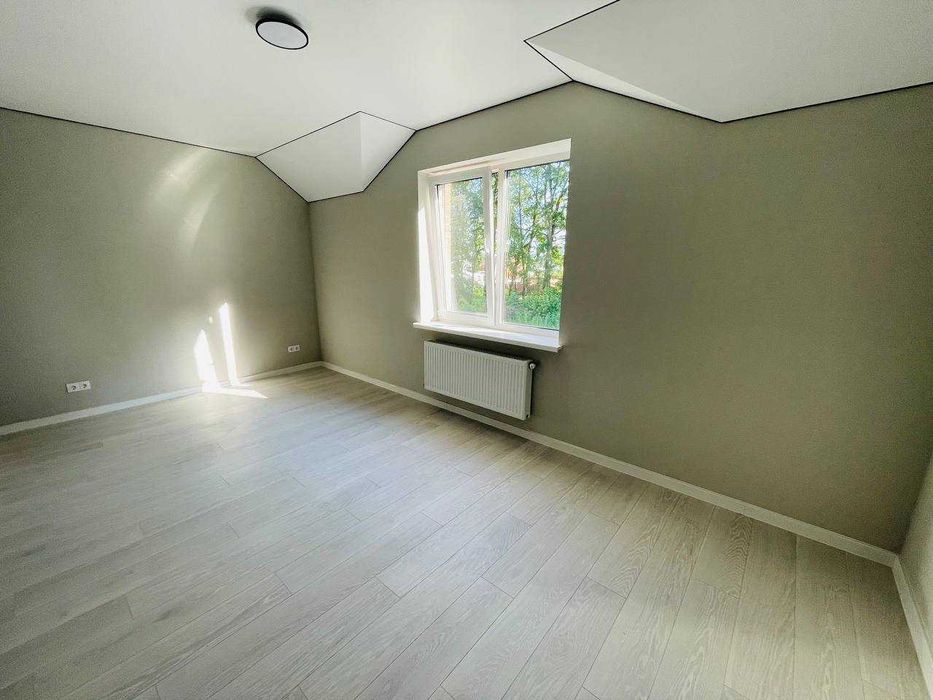 Продаж таунхаусу з дизайнерським ремонтом у Вінниці!