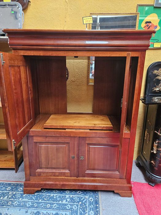 Móvel de TV / bar em madeira maciça - óptimo estado