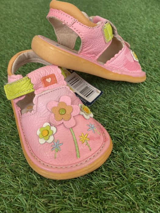 Sandalias Beppi menina tamanho 25 pele natural