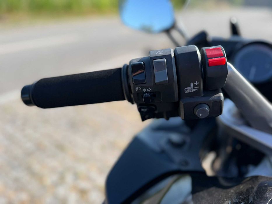 Yamaha FJR 1300 Caixa Automática