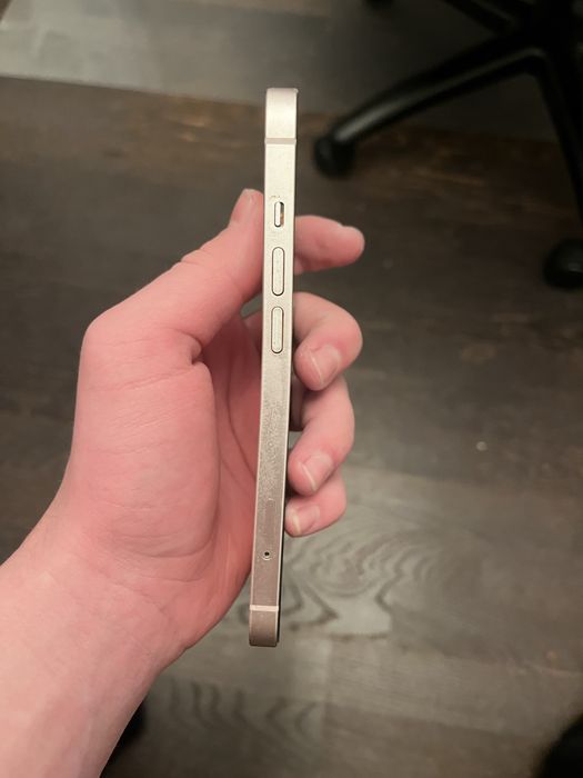 Iphone 13 на запчасти/личное пользование