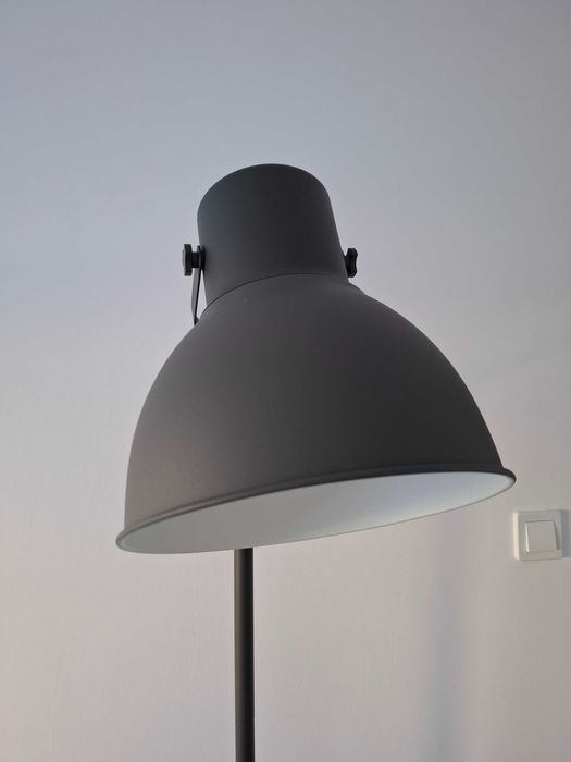 Lampa podłogowa Ikea