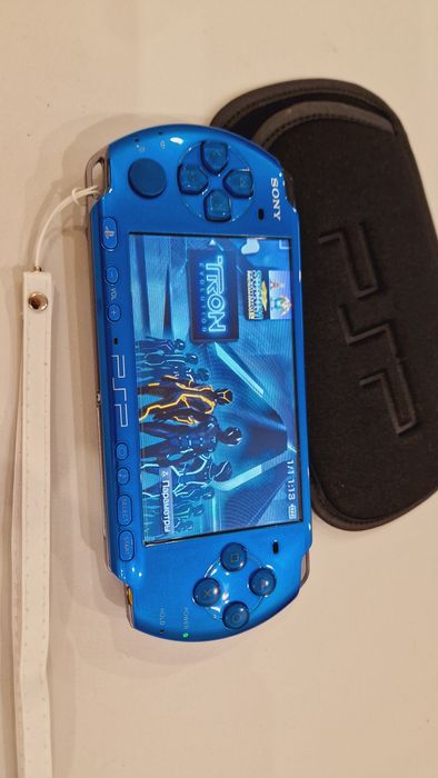Sony PSP-3000 с играми 130шт!