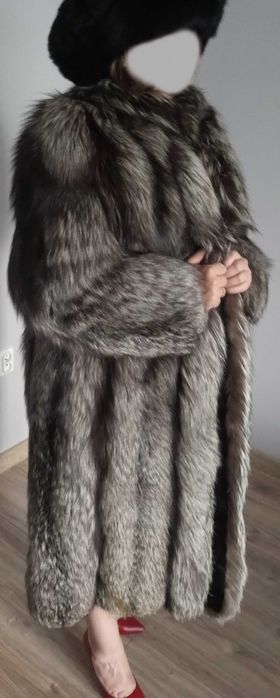 Futro z lisa srebrnego, z lisów srebrnych