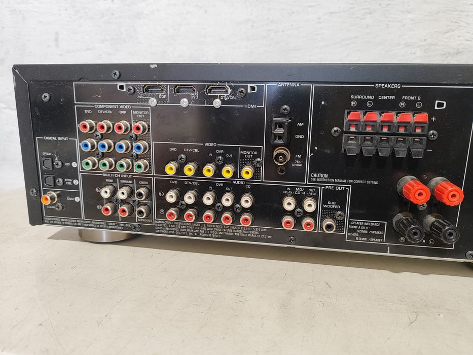 Amplituner AV Yamaha RX-V365 240W HDMI